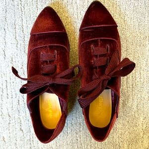 listing-status-banner